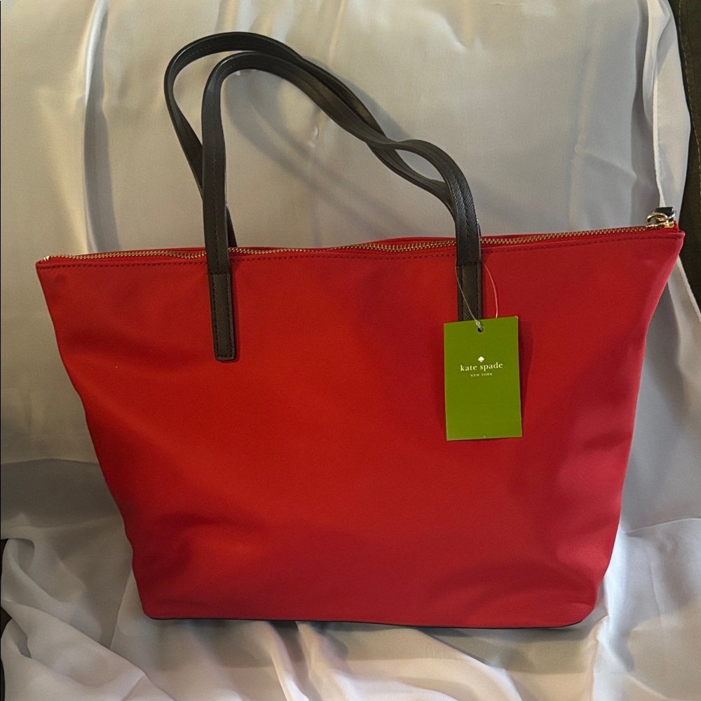 Kate Spade Tote - Picture 4 of 10